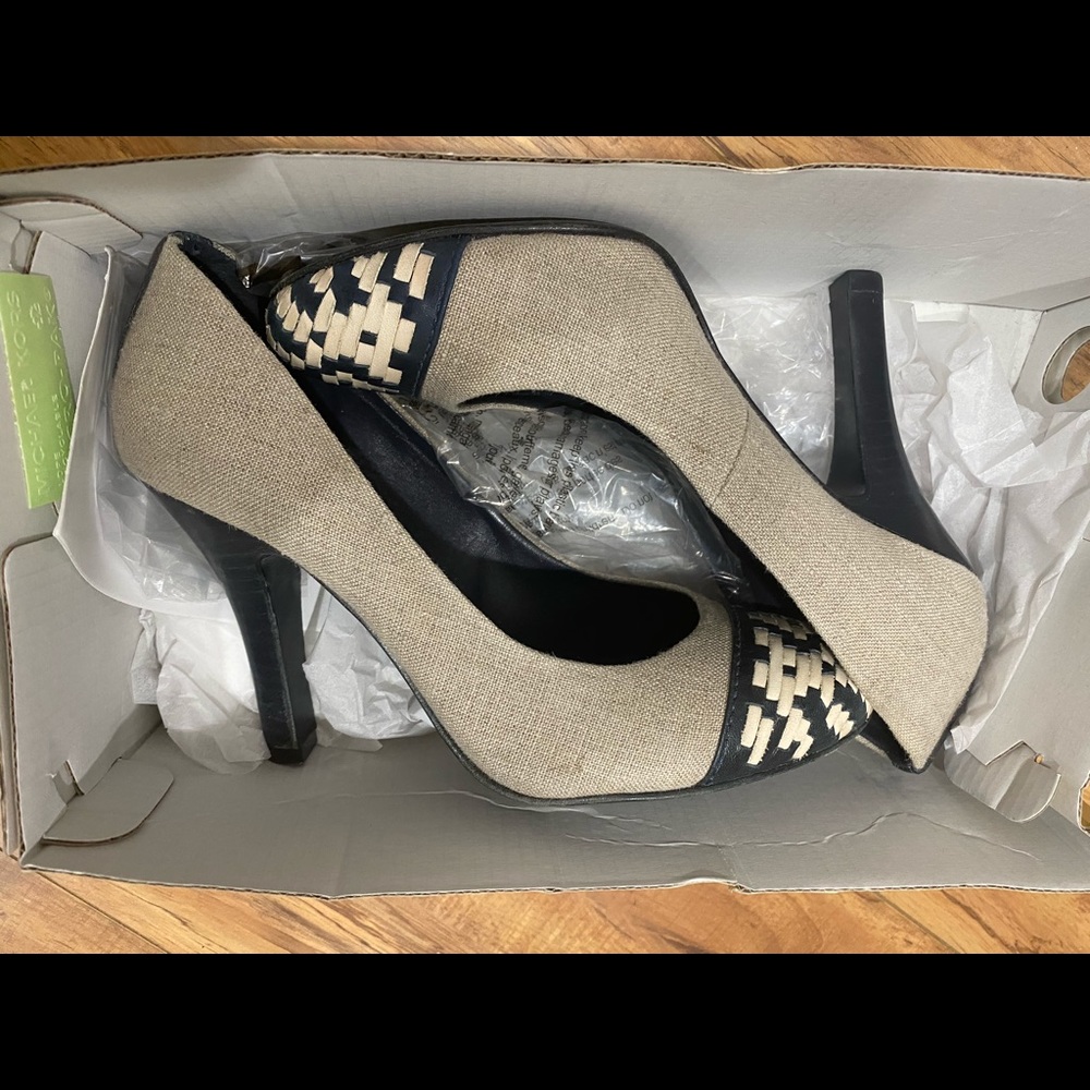Gently Used Tory Burch Heels
